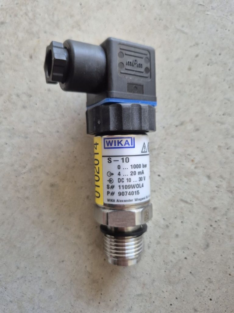 WIKA pressure transducer S-10, 0-1000 bar, 4-20mA